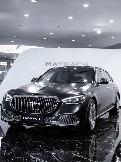 成都143岚图汽车的售后服务让用户无忧出行，迈巴赫未来的豪华车趋势